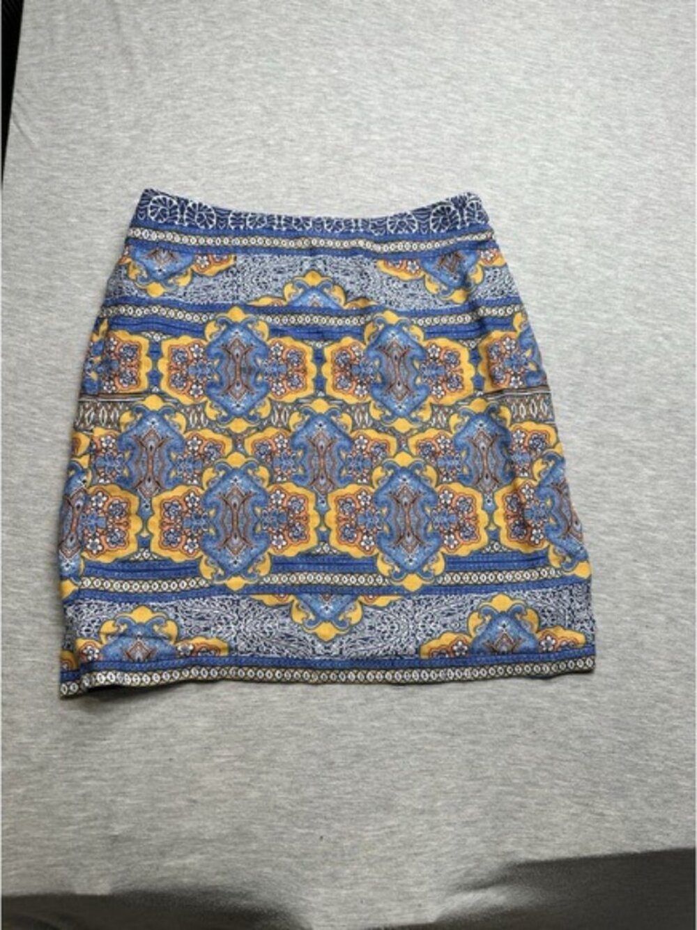 Tommy Bahama Women's Bohemian Tile Print Linen Blend Mini Skirt 2 Read